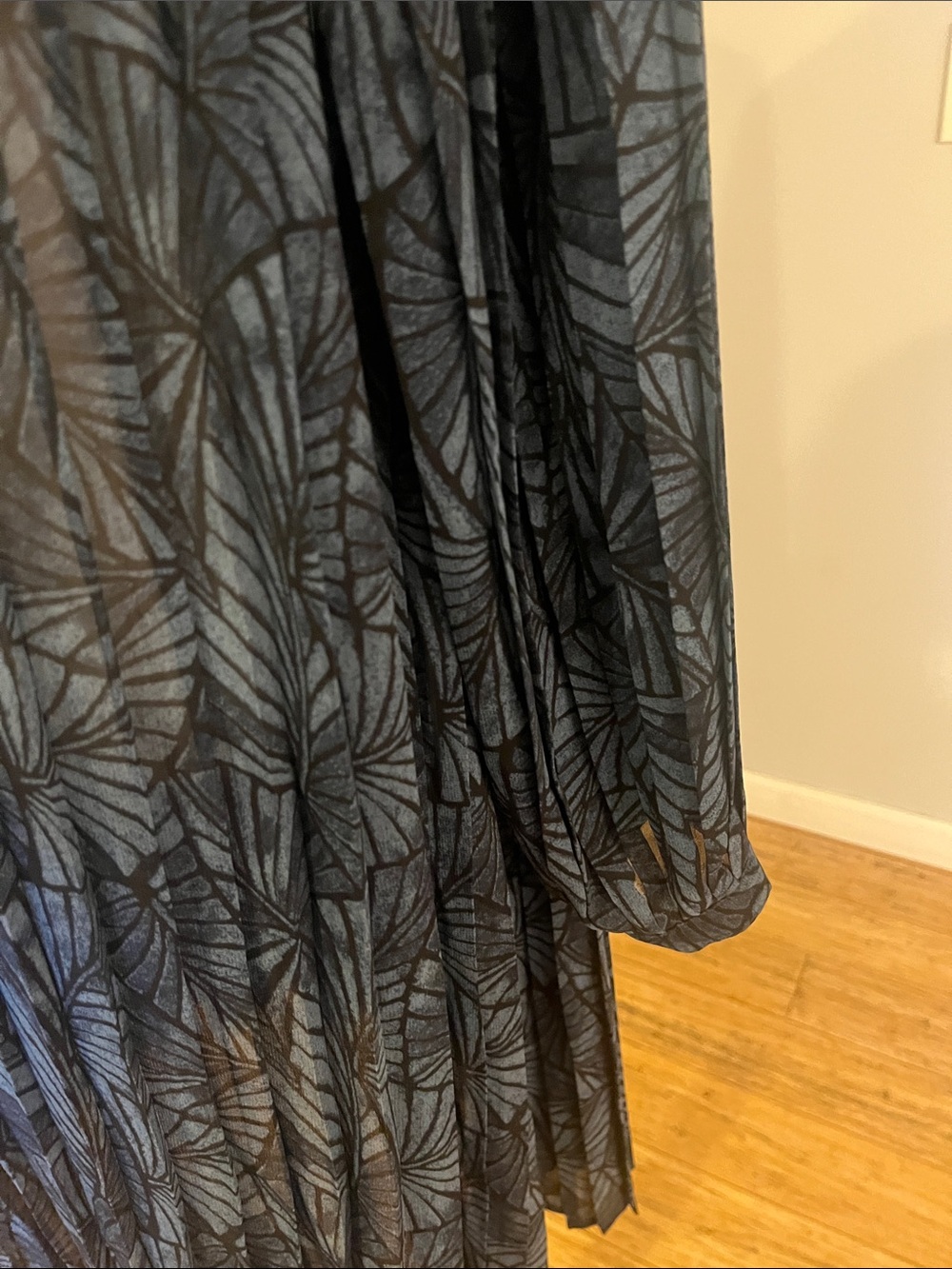 Garnet Hill Navy and Black Leaf-Print Long-Sleeve Dress - Picture 3 of 6